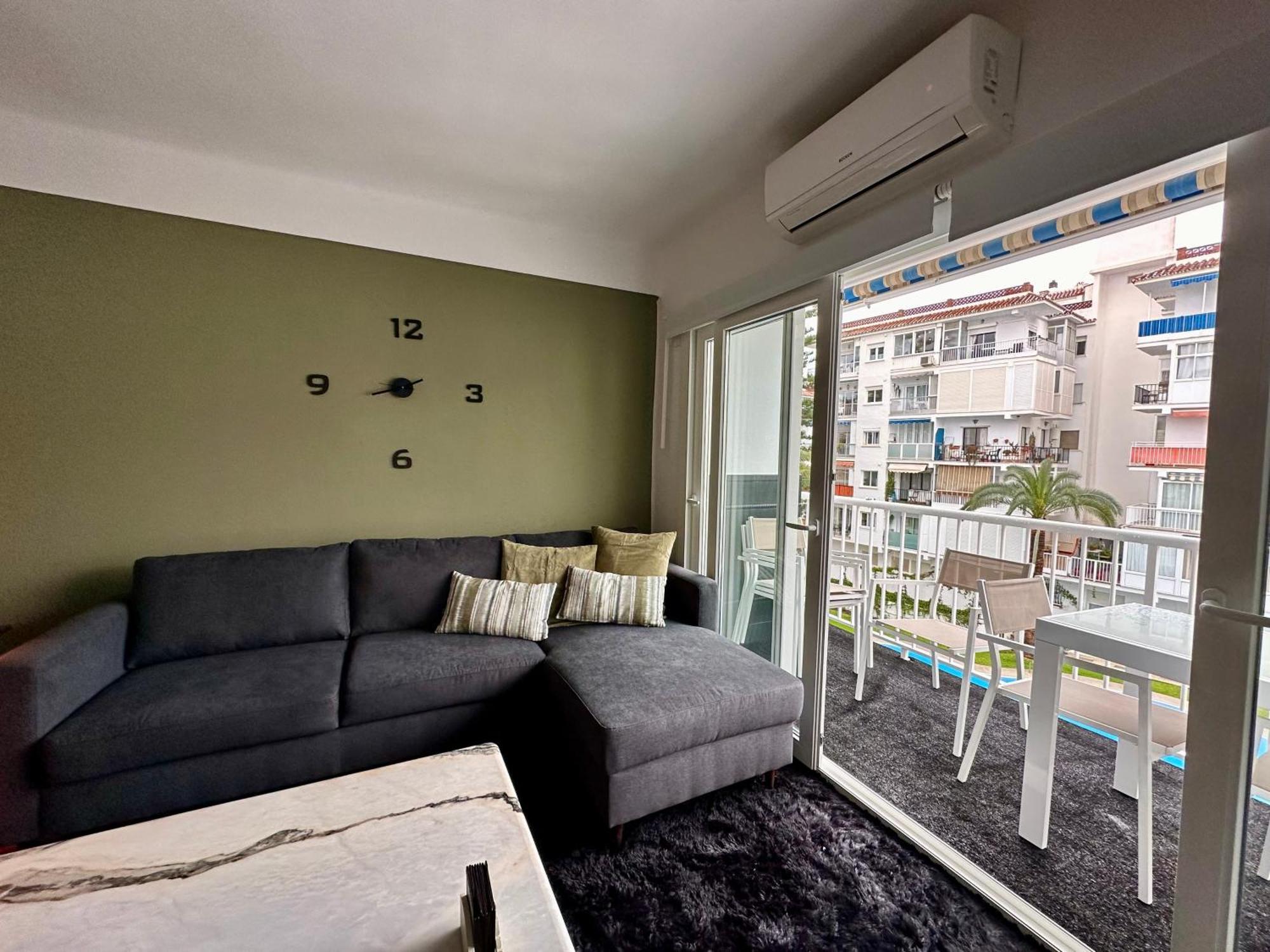 Edf. 4 Caminos Apartment Nerja Exterior photo