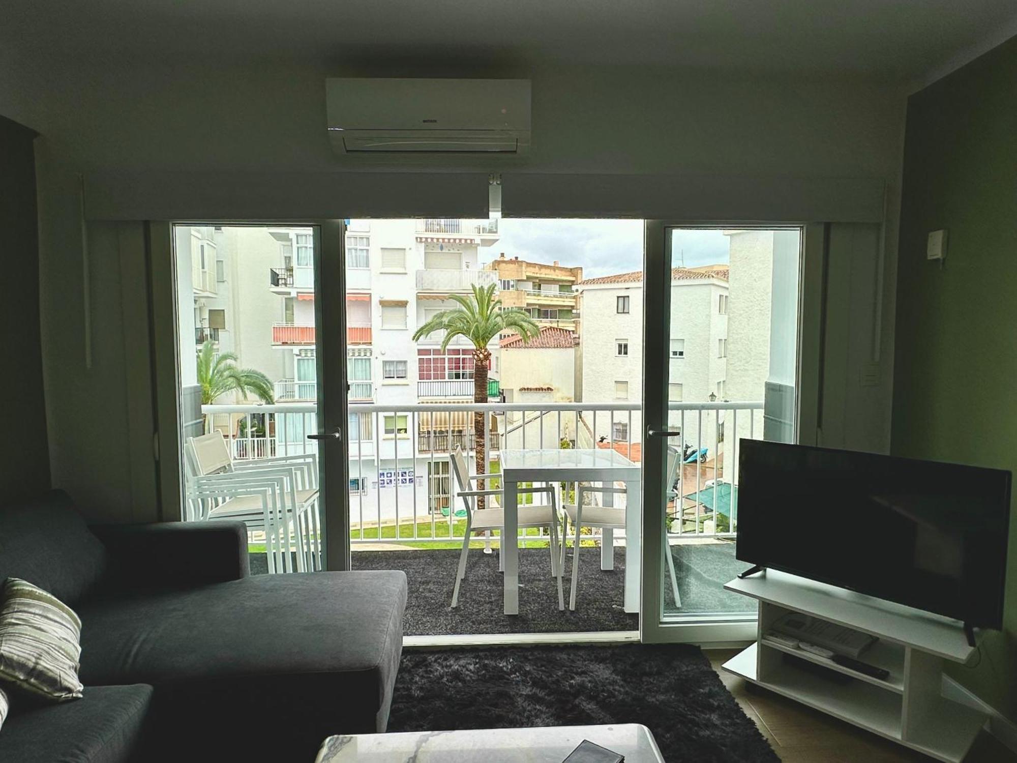 Edf. 4 Caminos Apartment Nerja Exterior photo