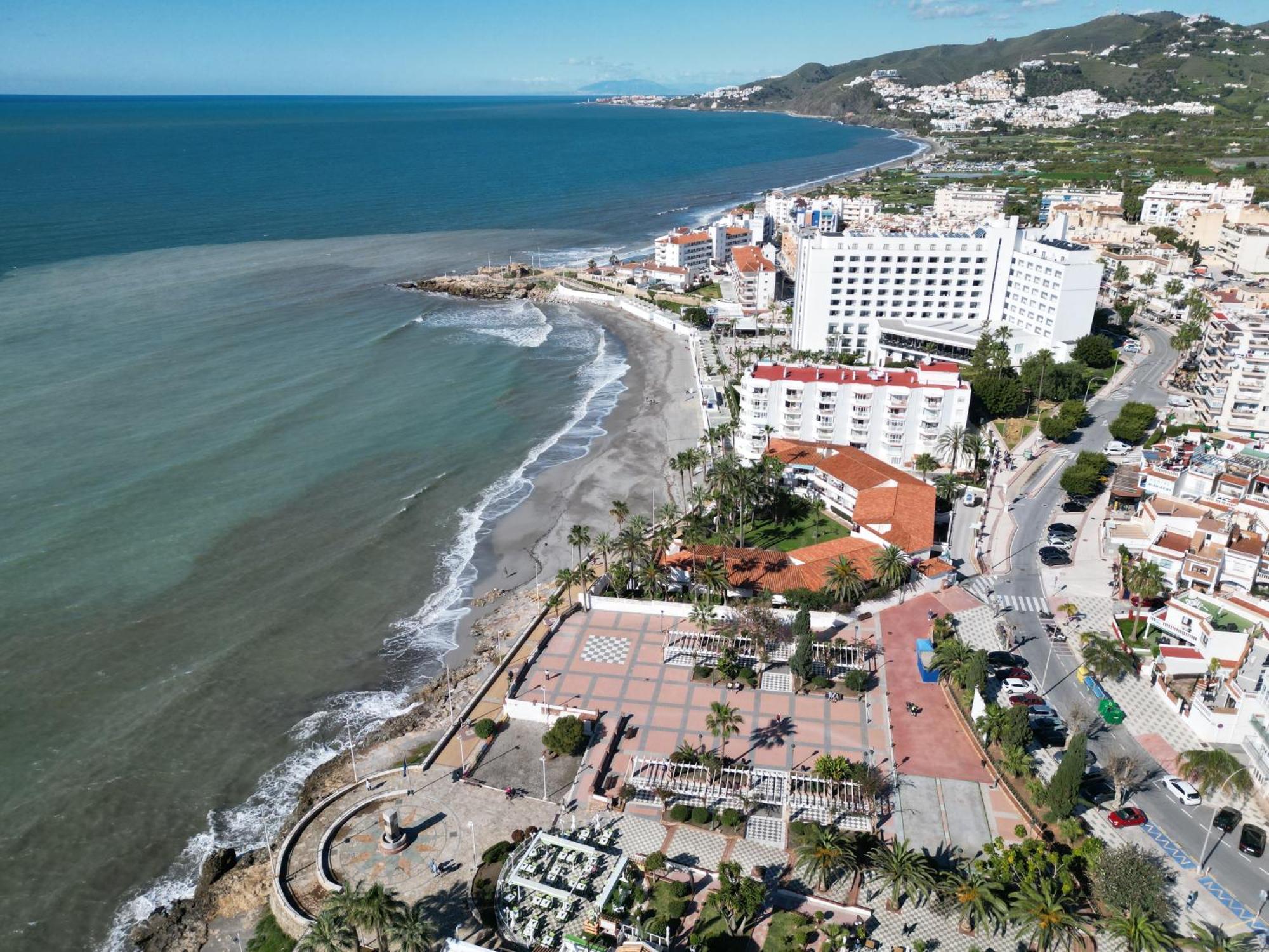 Edf. 4 Caminos Apartment Nerja Exterior photo