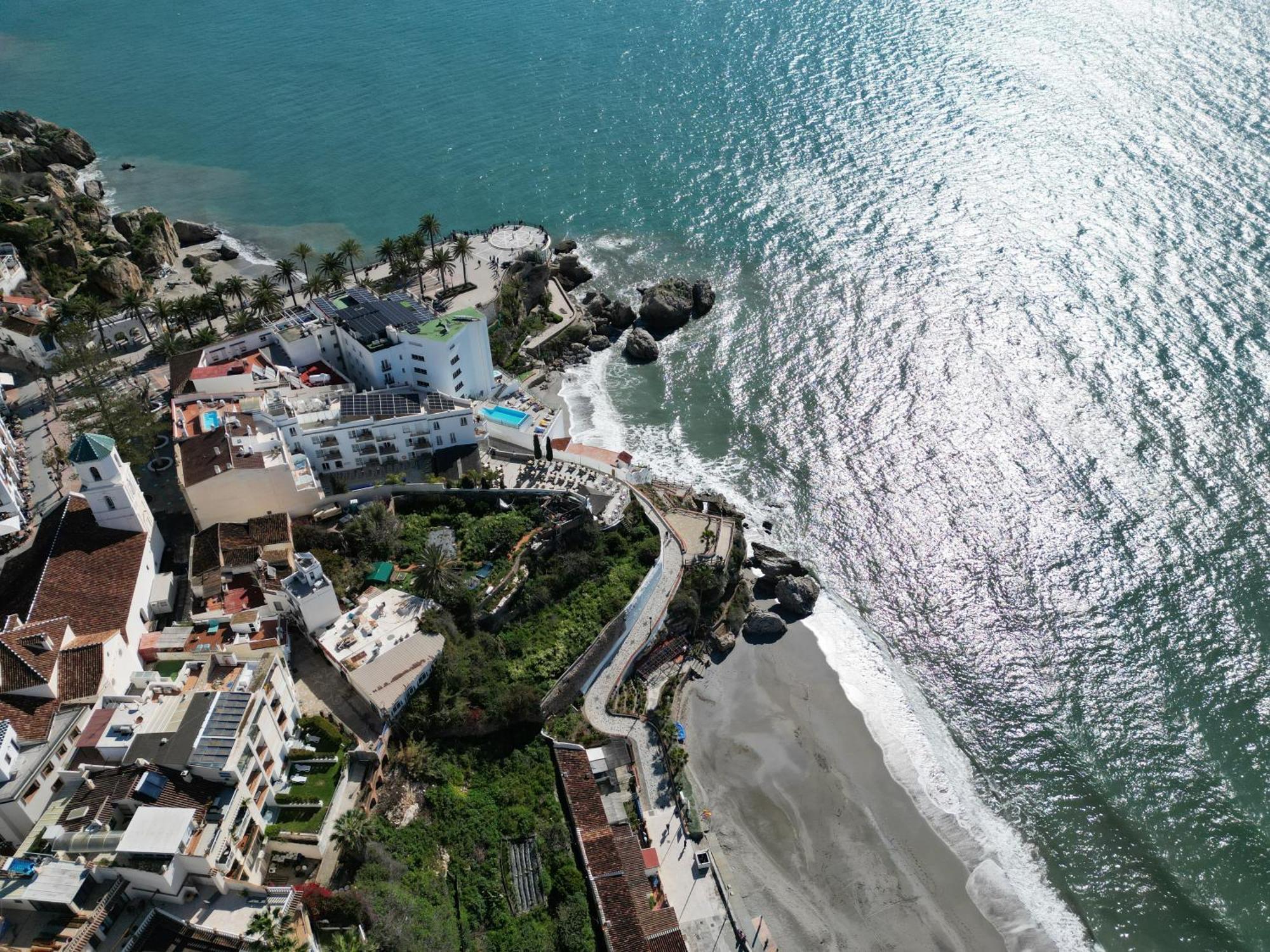 Edf. 4 Caminos Apartment Nerja Exterior photo